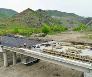   Yeni “Laçın dəhlizi”ndən son xəbər: 32 km yol...   