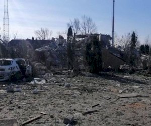    Makarovda 132 nəfərin güllələnmiş meyiti tapıldı   