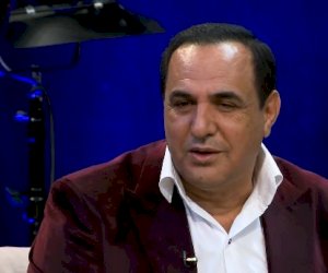    Manafa ev bağışlanıb: “Yaxşı oğlan olmaq lazımdır“   