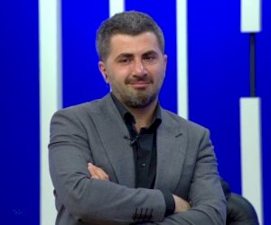    Zaur Baxşəliyev də müğənniliyə başladı   - VİDEO