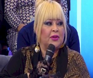    “Öz kefi, eyş-işrət üçün balalarını atır“ - Mətanət İsgəndərli   