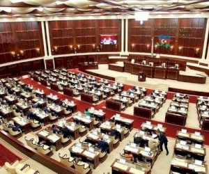    Milli Məclisin plenar iclasının gündəliyi açıqlandı   