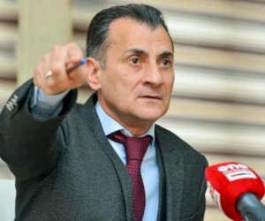    Mirşahinin dediyi qəzəl...   