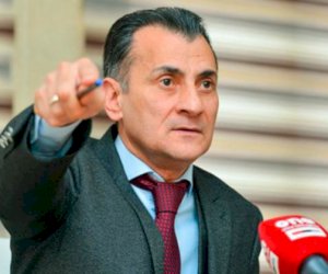   Mirşahindən daha sərt üslubda cavab: Gədəbiyyatçılar...    