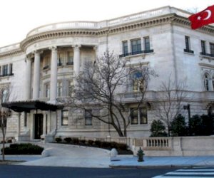    Türkiyənin Parisdəki Baş Konsulluğuna əl bombası atıldı   