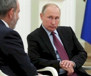    Paşinyan Putinlə danışıb, aprelin 19-da Moskvaya gedir   
