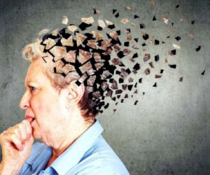    Mobil telefon Alzheimer xəstəliyi yarada bilər   