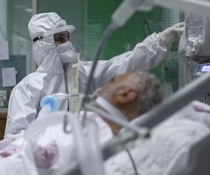    Türkiyədə daha 63 koronavirus xəstəsi vəfat etdi   