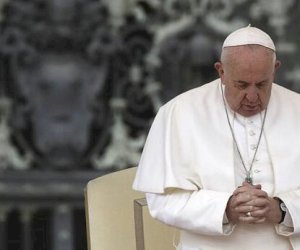   Roma Papası Putini “düşmən küləyə“ bənzətdi   