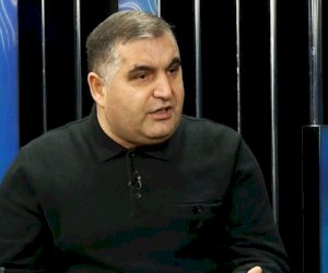    Kimə nifrət edək: Varlılara, yoxsa oğrulara?   