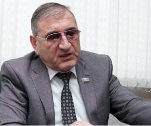    “Çörək ucuzlaşmayacaq” - Deputat   