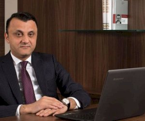    Bakıda məşhur xəstəxanaya yeni baş həkim təyin olundu   