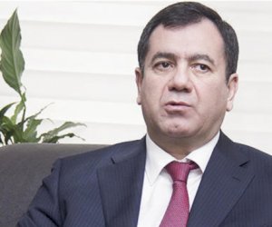    
Deputat: “Nazirlər Kabinetinə baxın, kişilər klubudur“   