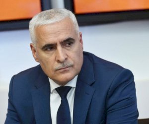    Vüqar Rəhimzadə: Tarixi Zəfər, Zəfər yolu, Zəfər Muzeyləri, Zəfər Qurultayı…   