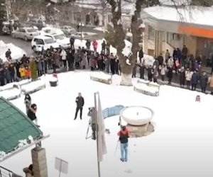    “Bəli, Xankəndidə Azərbaycan tərəfdarları mitinq edir”   - SENSASİON ETİRAF
