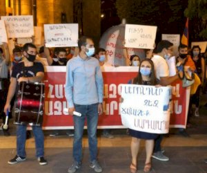    Erməni müxalifəti İrəvanda növbəti yürüşünü keçirir   