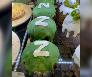    Rusiyada “Z“ hərfi ilə Pasxa tortları satılmağa başlandı   