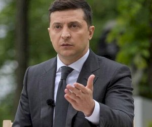    Zelenskidən müsahibə alan rus jurnalistlərin başı dərddə   