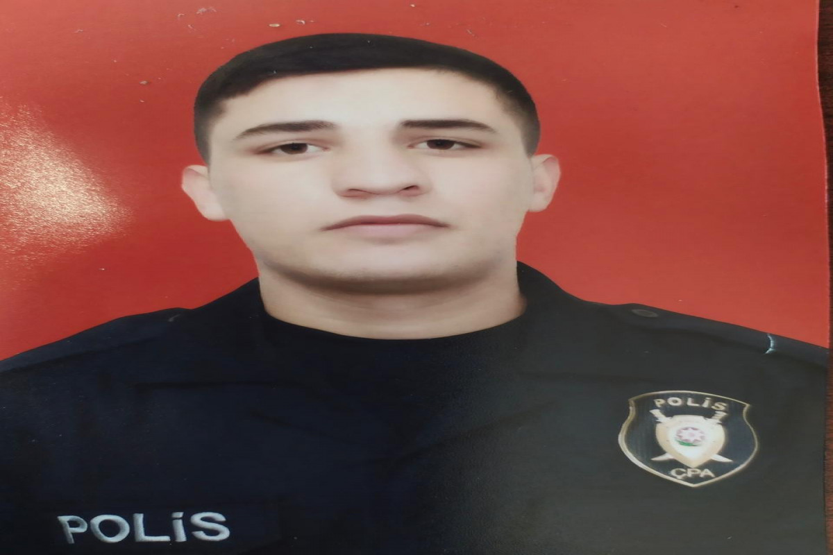 Azərbaycanda polis dənizdə batan şəxsi xilas edərkən həlak oldu - Foto Azərbaycanda polis dənizdə batan şəxsi xilas edərkən həlak oldu - Foto